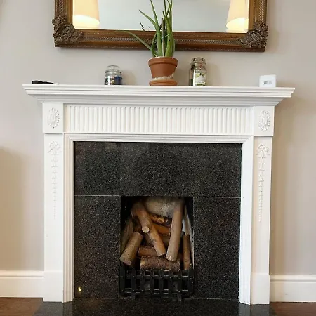 164a Westbury Road Apartman
